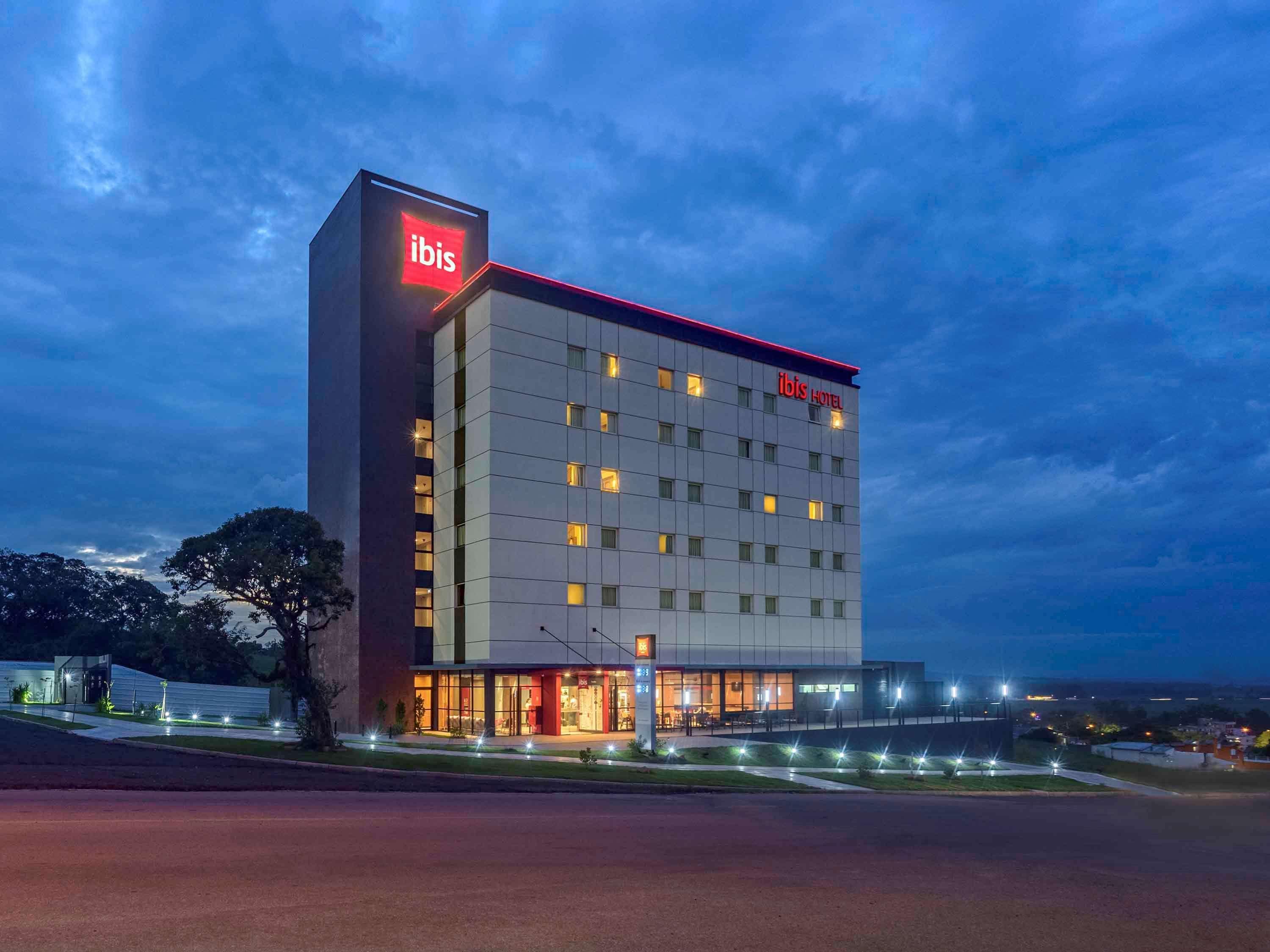 Hotel Ibis Guaíba Exterior foto