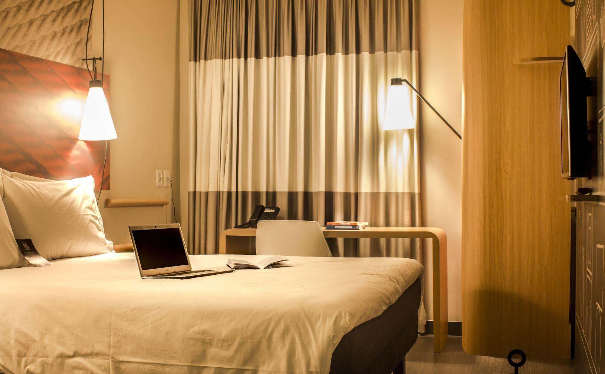 Hotel Ibis Guaíba Exterior foto